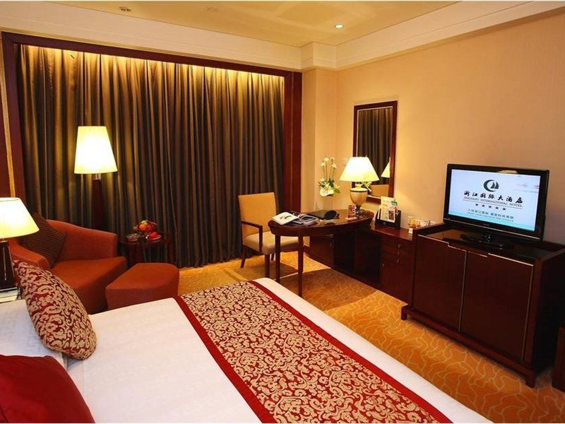 הנגז'ו Zhejiang International Hotel מראה חיצוני תמונה