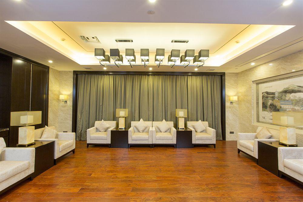 הנגז'ו Zhejiang International Hotel מראה חיצוני תמונה